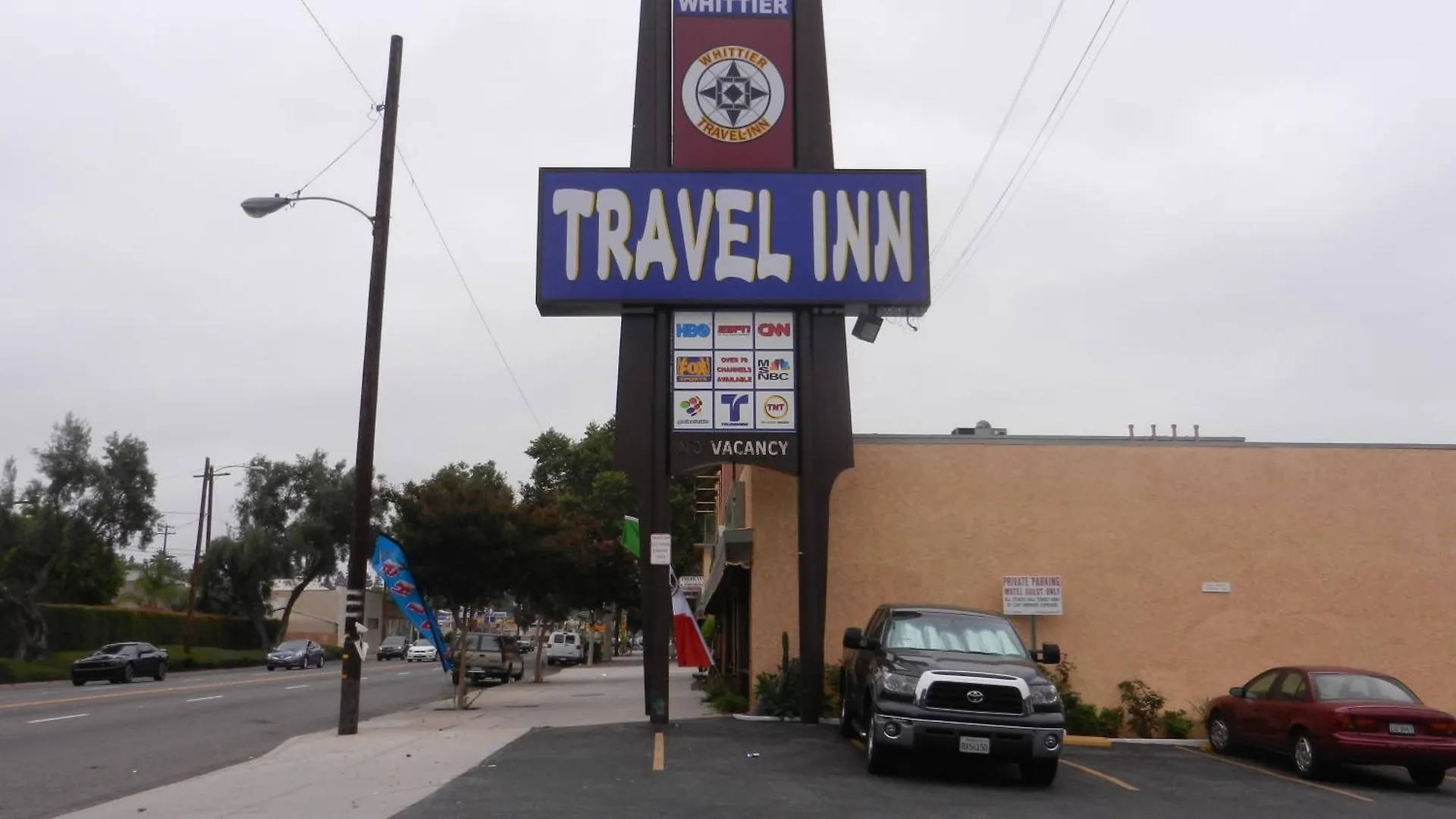 5 Smart 2-Star Hotels Near Bassett Park Worth Booking